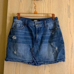 Denim skirt